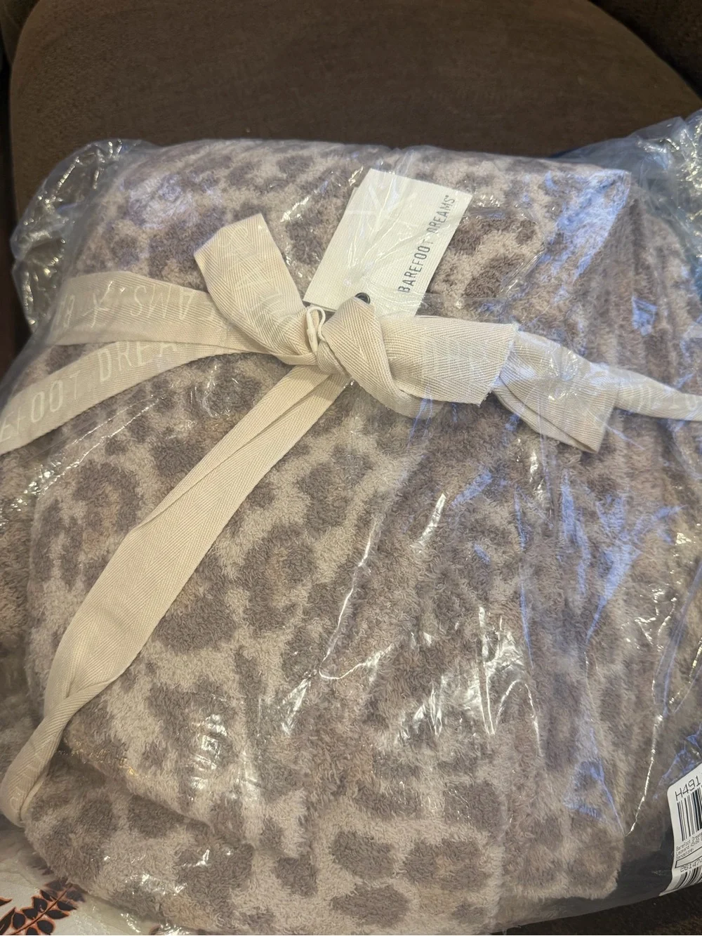 Barefoot Dreams CozyChic blanket